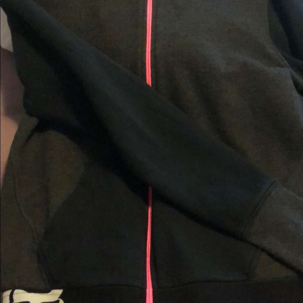 Fox hoodie size large great condition.